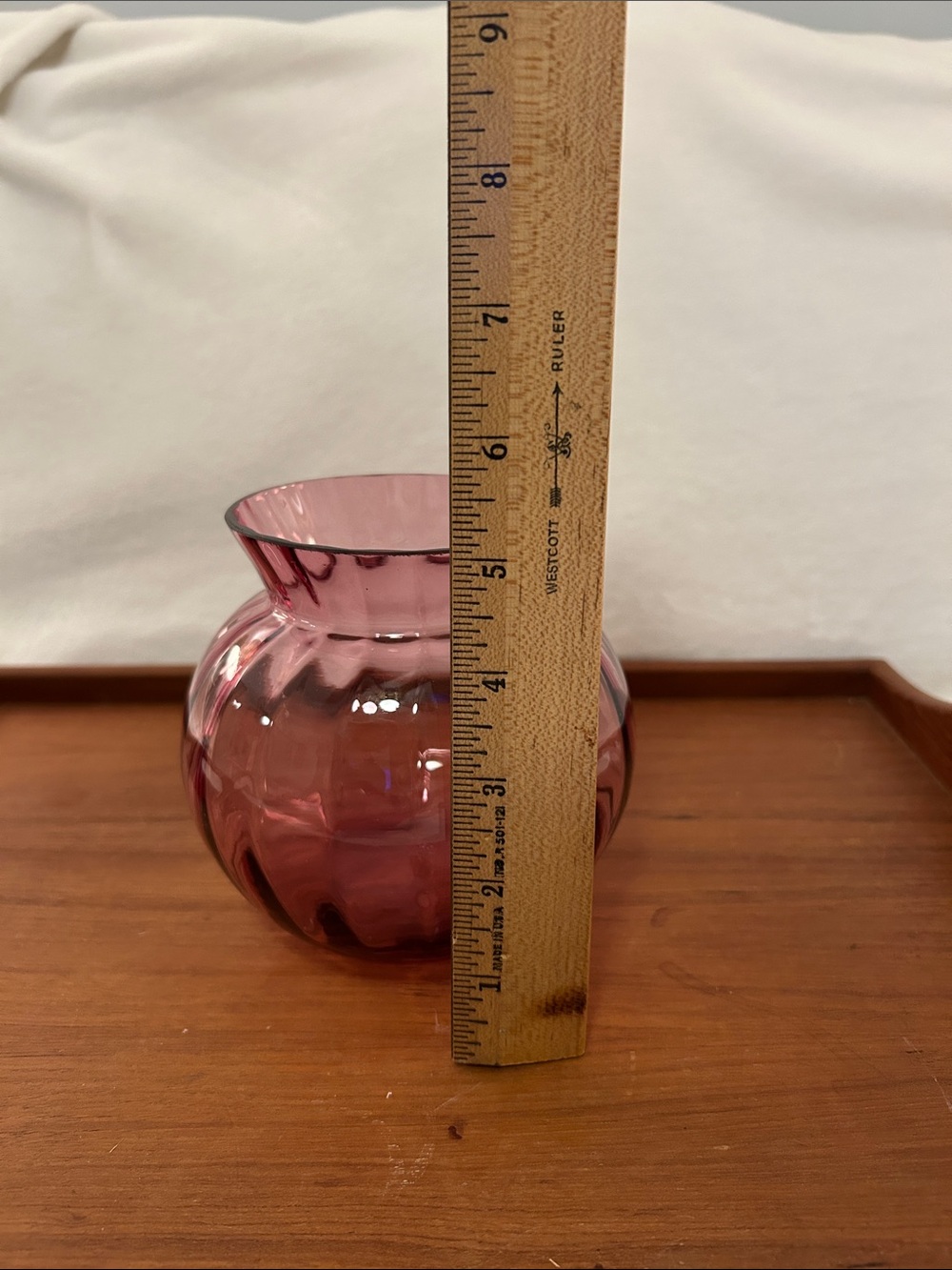 Pilgrim Glass CRANBERRY RIBBED
BALL VASE 5" - Picture 9 of 9